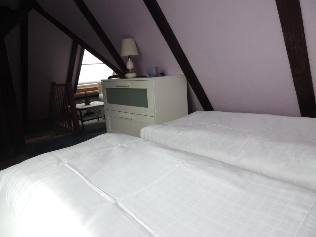 Haus Schiffsmuseum room 6